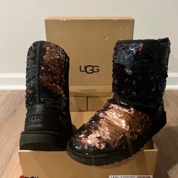 UGG Womens Classic Short Reversible Sequin Sparkle Boots Size 9 Black w/Sheepskin Lining