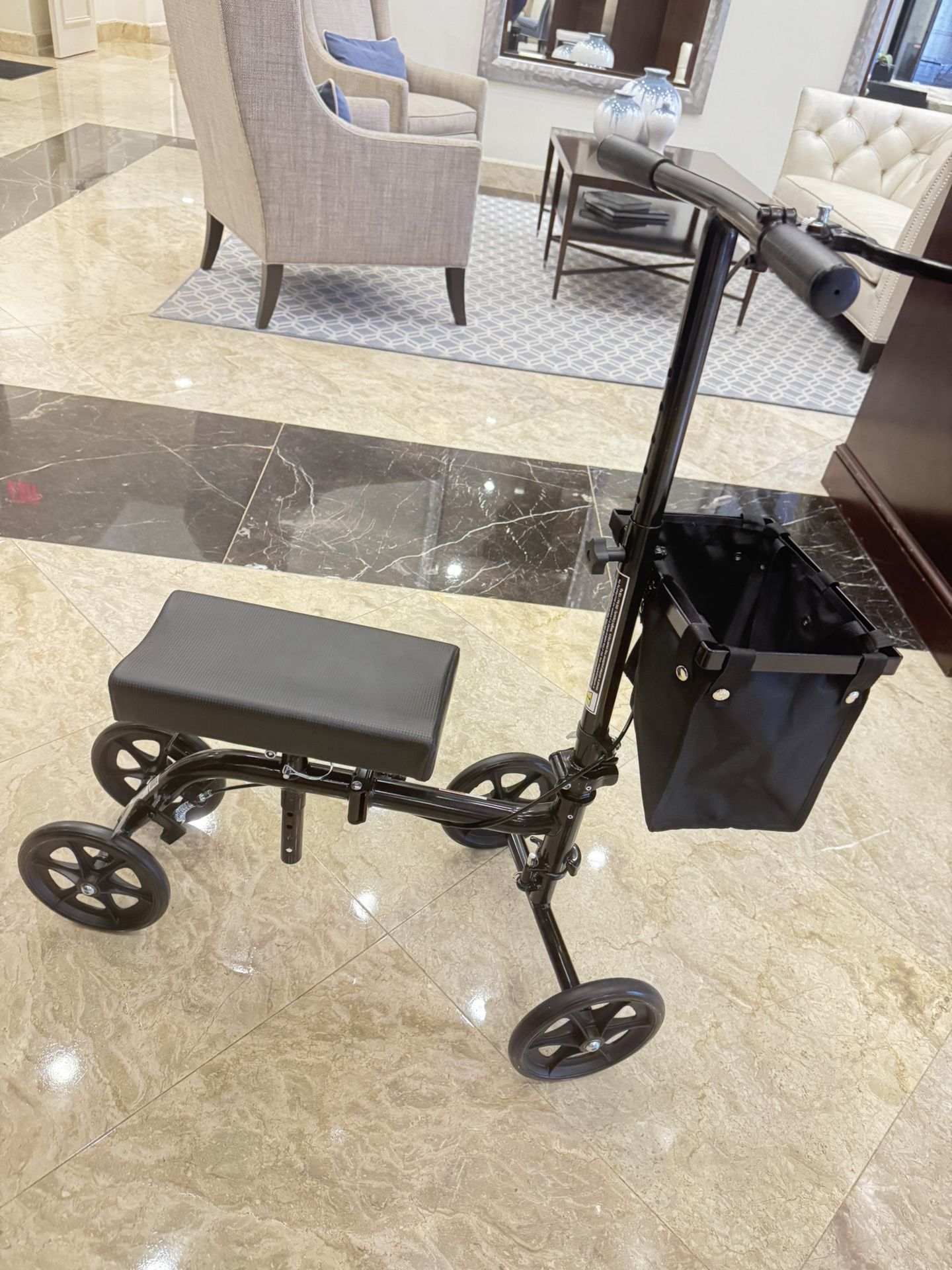 Knee Roller