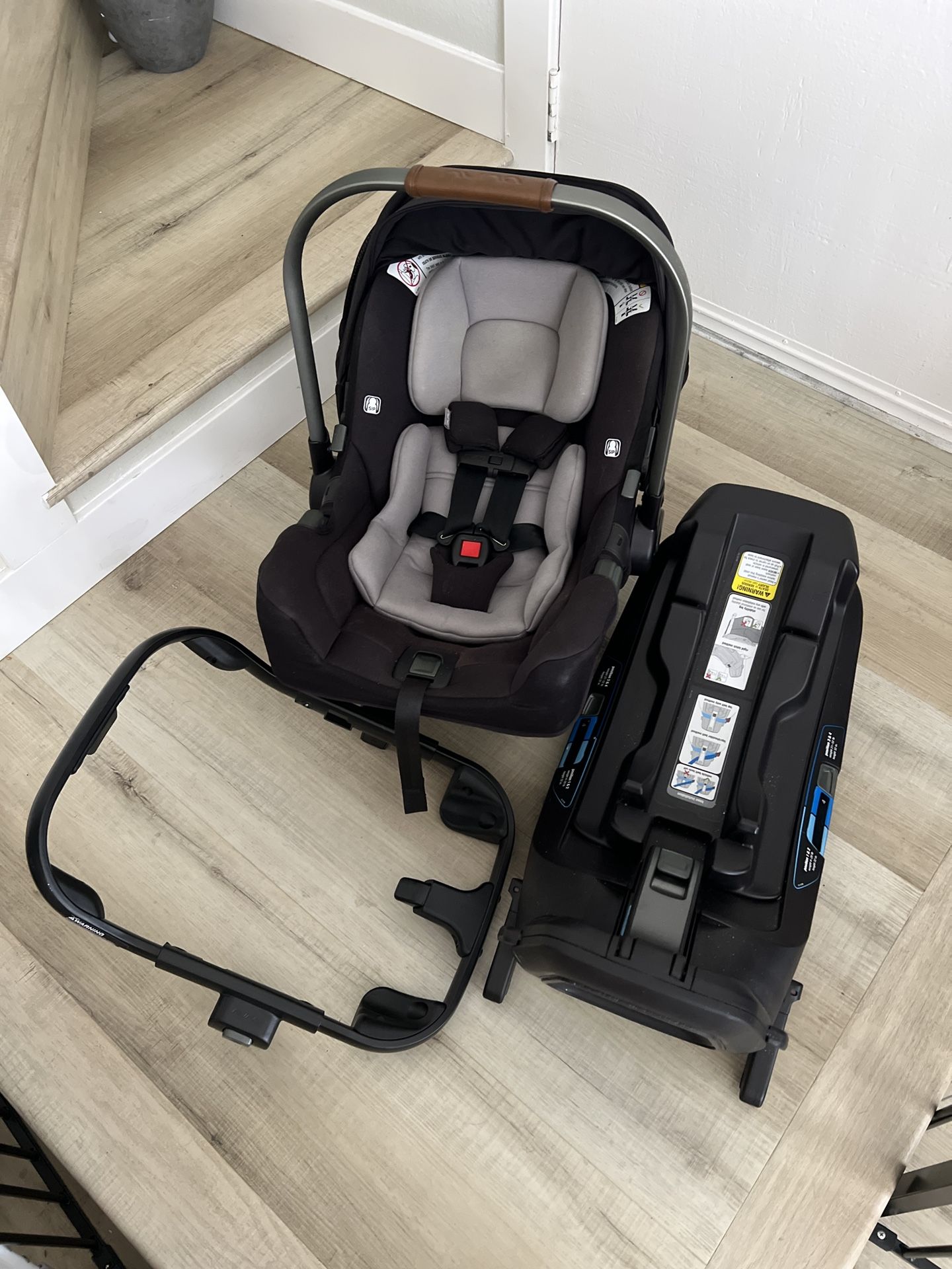 Nuna PIPA RX Infant Car Seat with RELX Base + Stroller Adapter