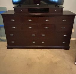 Haverty’s Bedroom furniture