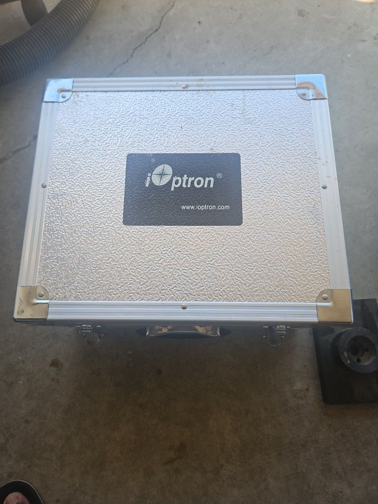 iOptron MiniTower PRO GoTo Telescope Alt-Azimuth Mount - 8100