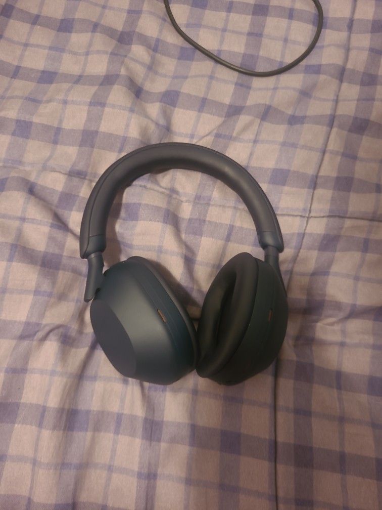 Sony Headphones WH-1000XM5