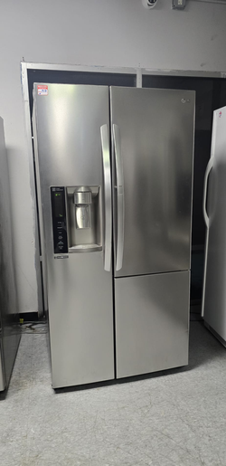 LG Side‑by‑Side Fridge – Stainless, Ice & Water