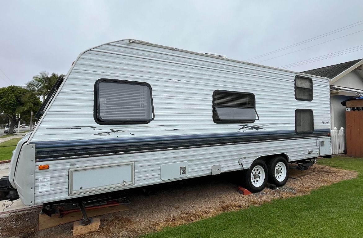 1997 Fleetwood L Series 24 LZ