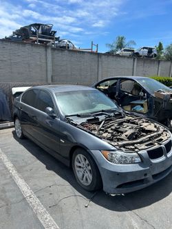 2006 BMW 330I E90 PART OUT