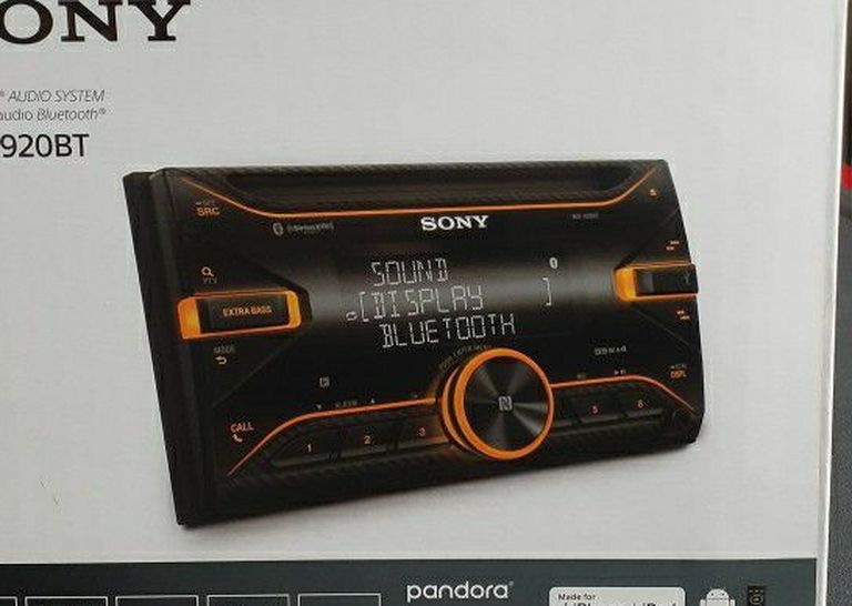 NEW! Double DIN Sony Head Unit Bluetooth