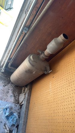 Toyota Tundra Stock Muffler