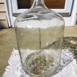 Vintage 6 1/2 Gallon Carboy