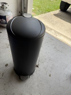 Trash Can