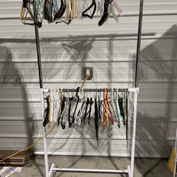 Mainstays 2-Shelf Garment Drying Clothes Rack + amount of hangers