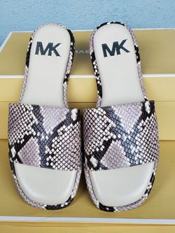 New Michael Kors Women's Sandals Size 9 Only