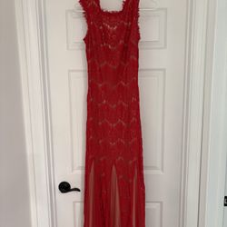 Red Lace evening Gown 