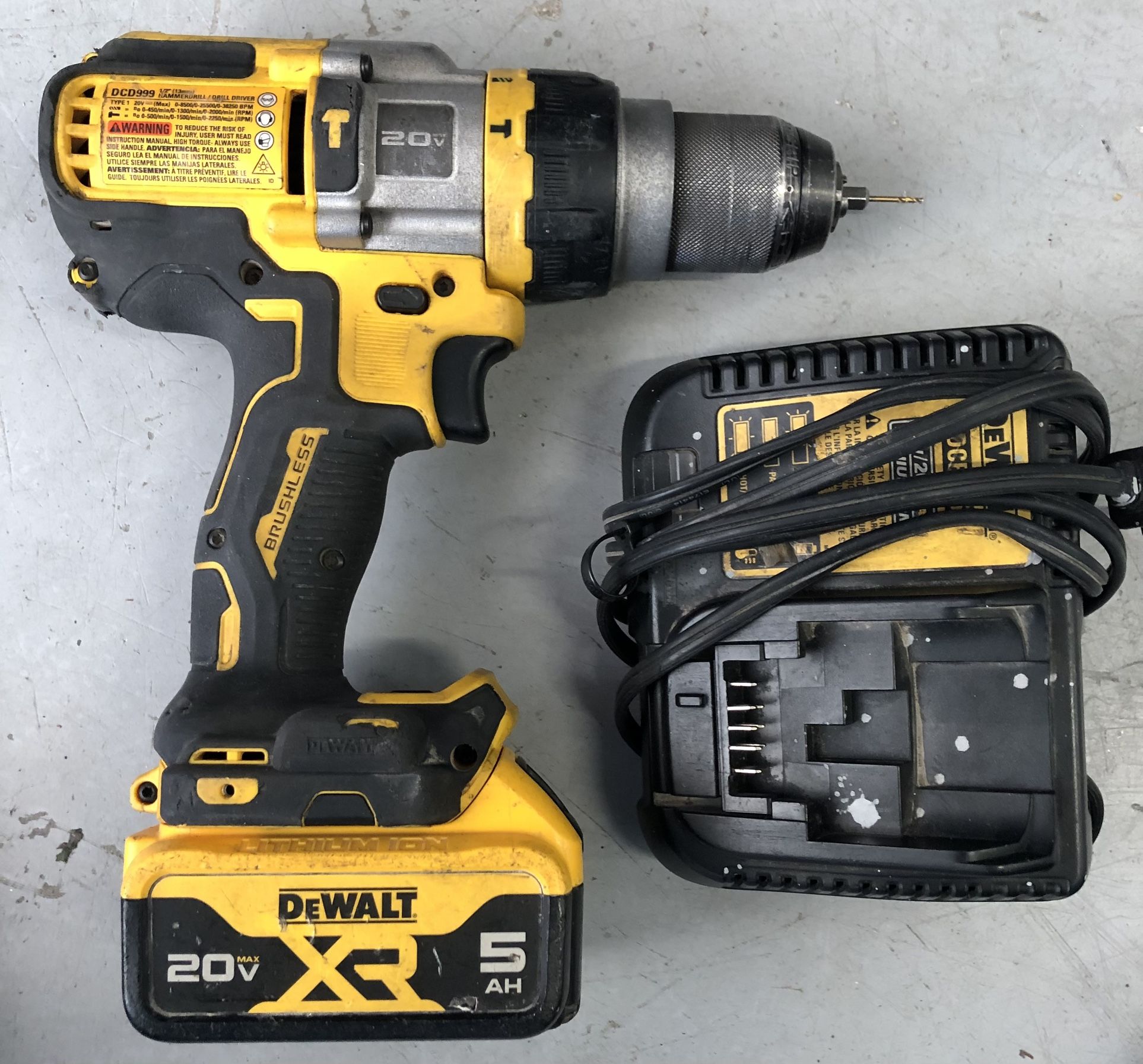 Dewalt Hammer Drill, 5ah Battery + Charger