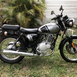 2017 Suzuki TU 250 X