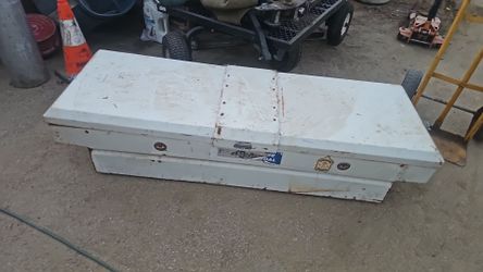 Bed tool boxes for toyota ranger
