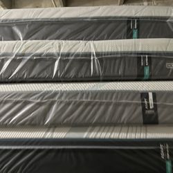 King Queen Size Tempurpedic ProAdapt,  ProBreeze,  LuxeBreeze Mattress  Pro Breeze /Luxe Adapt /Pro Adapt /Adapt /cloud /Tempur pedic contour Supreme 