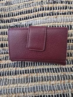 Burgundy Leather Bi-Fold Wallet