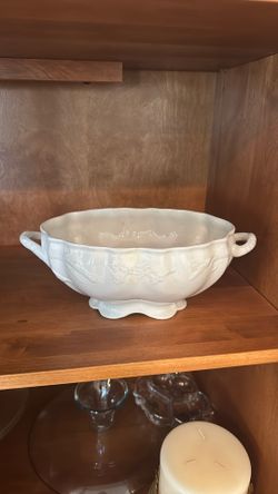 Vintage Royal, Hughes And Sons Soup Terrene
