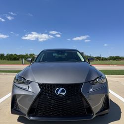2017 Lexus IS