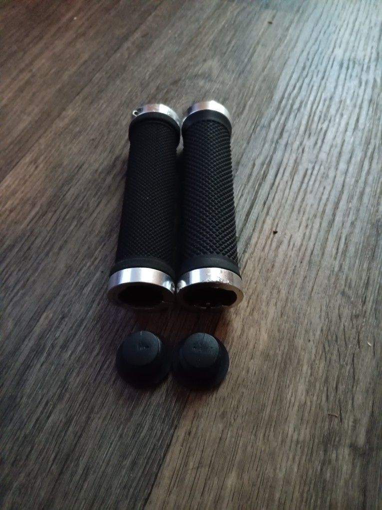 Bicycle Lock On Grips