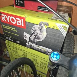 Ryobi 10 " Miter Saw 