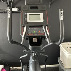 Elliptical - Sole E25 $500  Or BO Brand New Sells For $1200