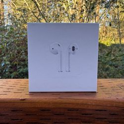 Apple AirPods New In Box