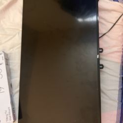 Brand New Google Smart  TV + Wall Mount