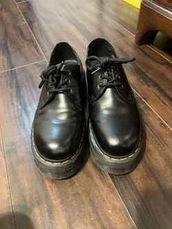 Platform DR. Martin Size 8