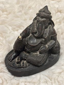 Vintage bronze resin sculpture statue of the Hindu deity Ganesha