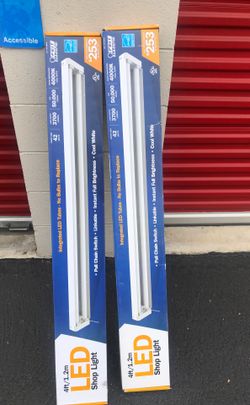 LED 4ft/1.2 led shop or garage lights