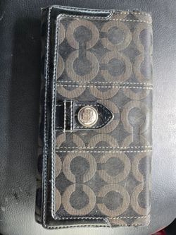 Coach wallet