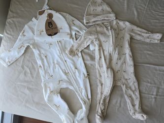 Baby Clothes New And Like New 