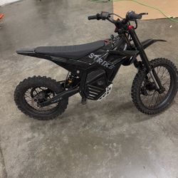 Strike Cycles Shadow 60V Electric Dirt Bike – 5000W