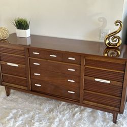 MID CENTURY Long Dresser 