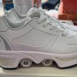 Roller Skate Shoes for Women Four Rounds Children's Roller Skates Shoes That Turn into Rollerskates Sneakers Outdoor Light Shoes with Wheels for Girls