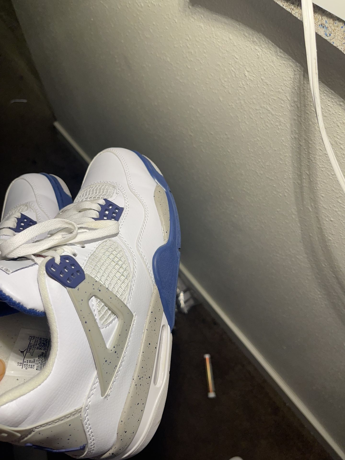 Jordan 4