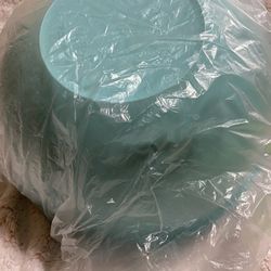 Tupperware 