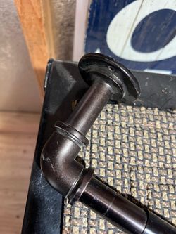 Pipe towel bar