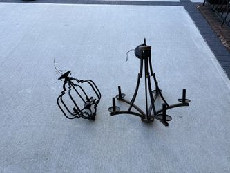 2 Farmhouse Lights