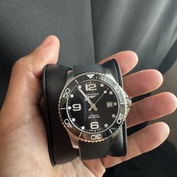 Authentic Longines HydroConquest - Like New