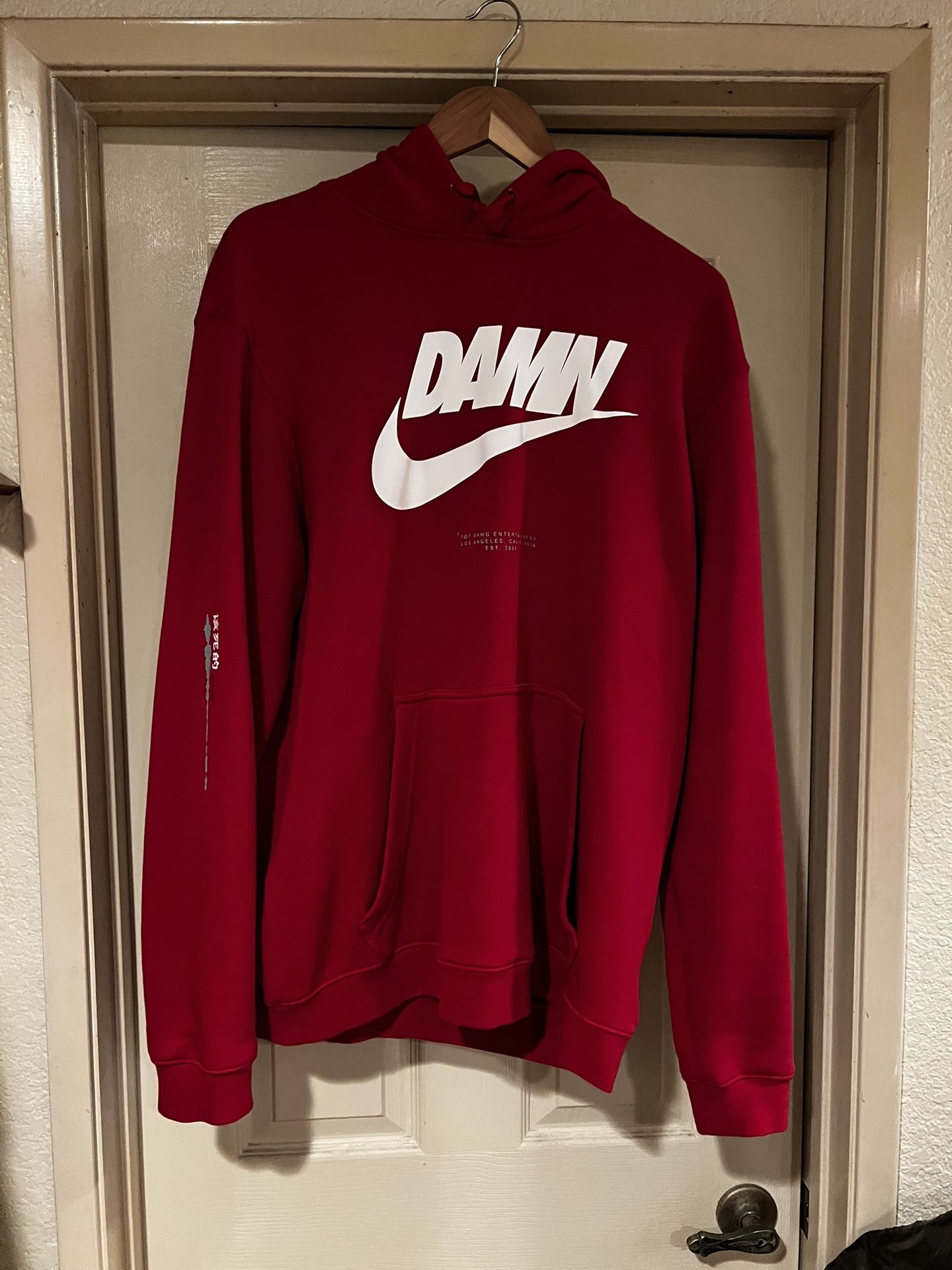 TDE x Nike Swoosh Logo Kendrick Lamar Hoodie Size XL Hooded Sweatshirt Pullover Damn