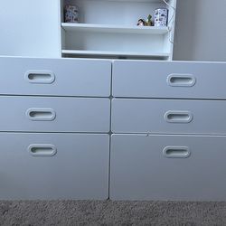 Kids Dresser W/ Shelves