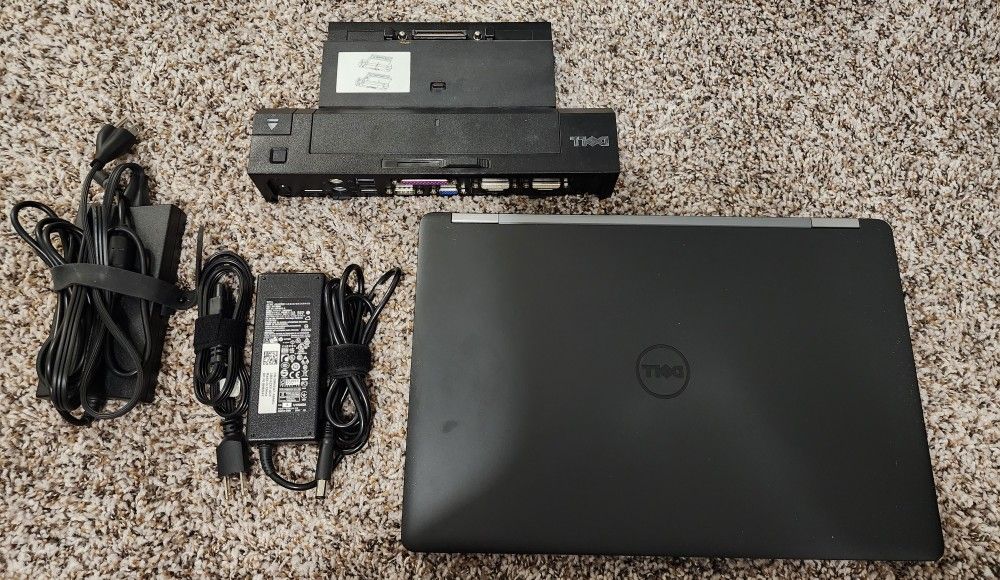 Dell Latitude E5570 Laptop And Docking Station