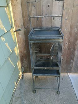 Large Bird Cage with Stand and Play Top