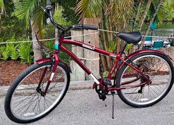 Huffy Men’s Deluxe Cruiser 27.5" Bicycle in the box