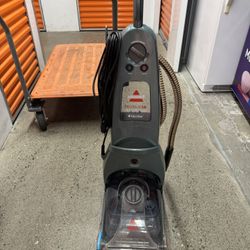 Bissell Proheat Pet Turbo Carpet Cleaner 