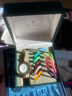 Vintage GUCCI Interchangeable Bezel Bangle Watch Set