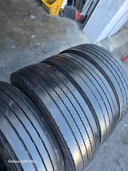 4 Used Mixed Brands Tires 225 70r19.5 $200.00 all 4