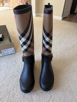 Burberry Simeon Vintage Check Rain Boots